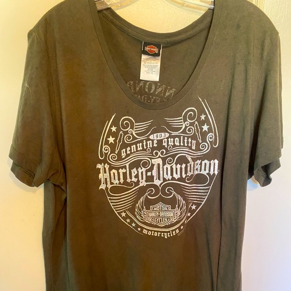 Harley-Davidson Tops - NWOT Harley Davidson woman’s size 2xl green shirt